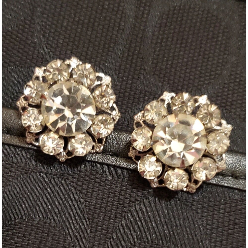Vtg Earrings Rhinestone Flower Cluster Clip-On Clear Colorless Glass ~1" Costume